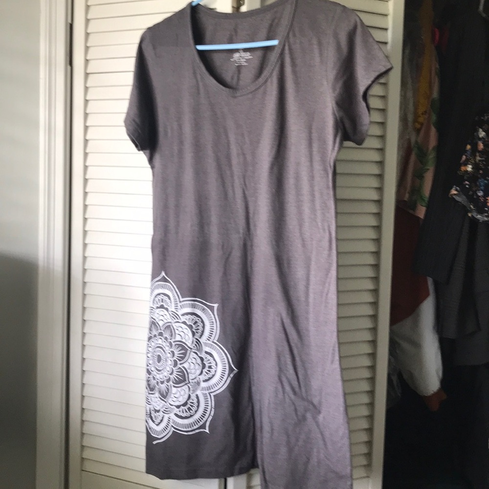 Fitted Heather Grey Medallion Shirt-Dress